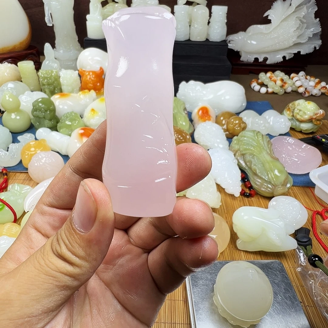 石材出*车手工雕刻竹子