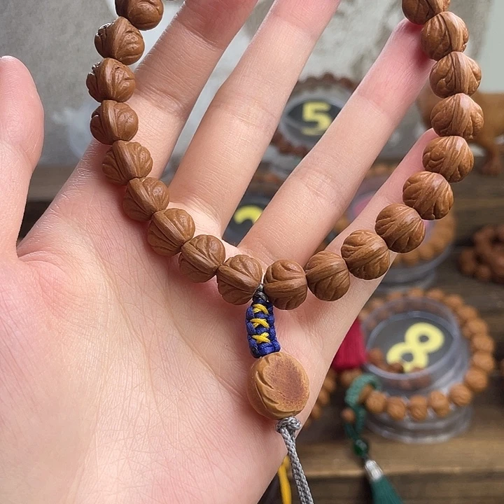 文玩核桃吊坠老*12野生玉龙脊加弟子珠