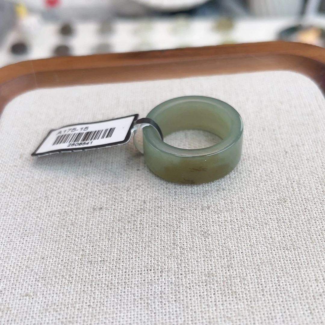 和田玉未镶嵌戒指U24一口糖直切16.9不退换