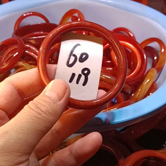 玛瑙/玉髓未镶嵌手镯