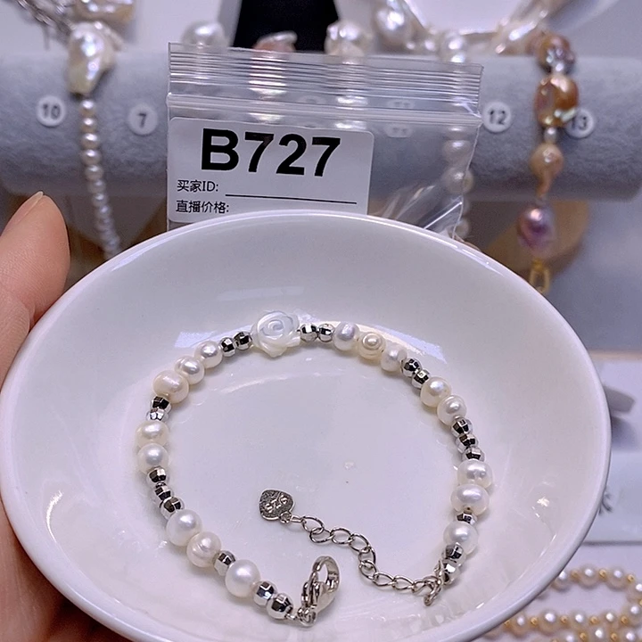 颈饰银S925镶嵌淡水珍珠