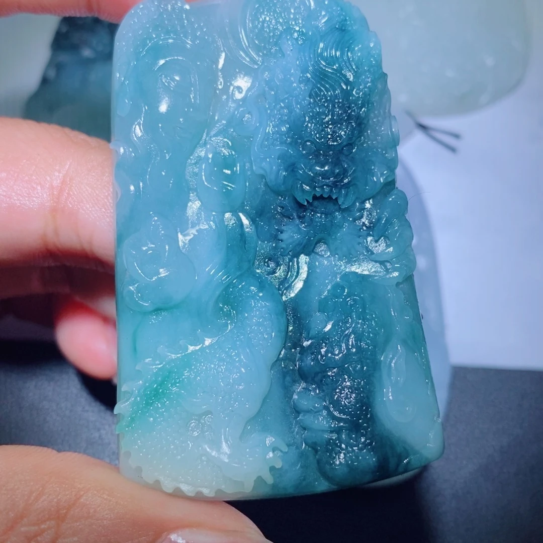 定制翡翠未镶嵌吊坠