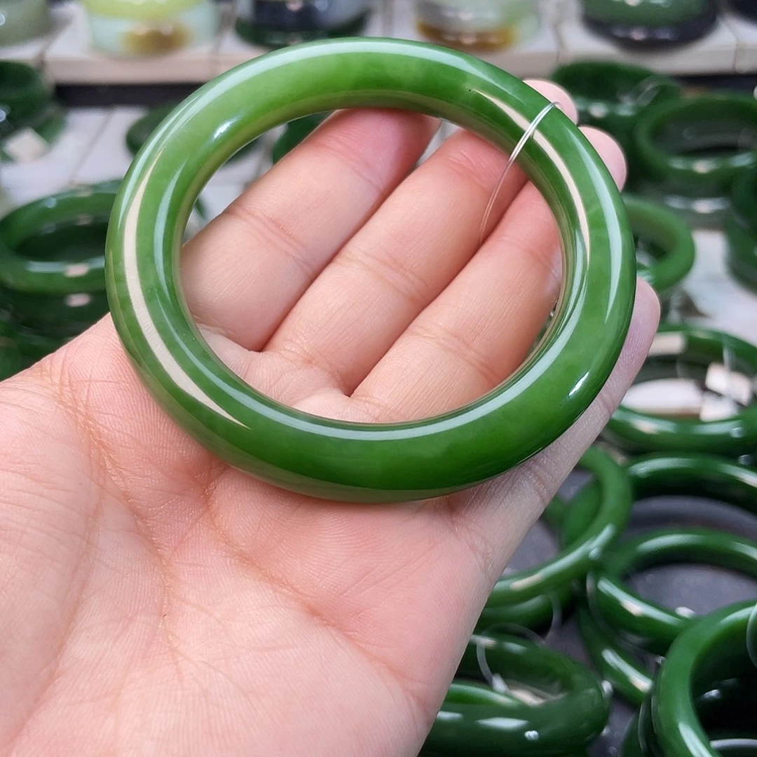 和田玉（碧玉）手镯未镶嵌