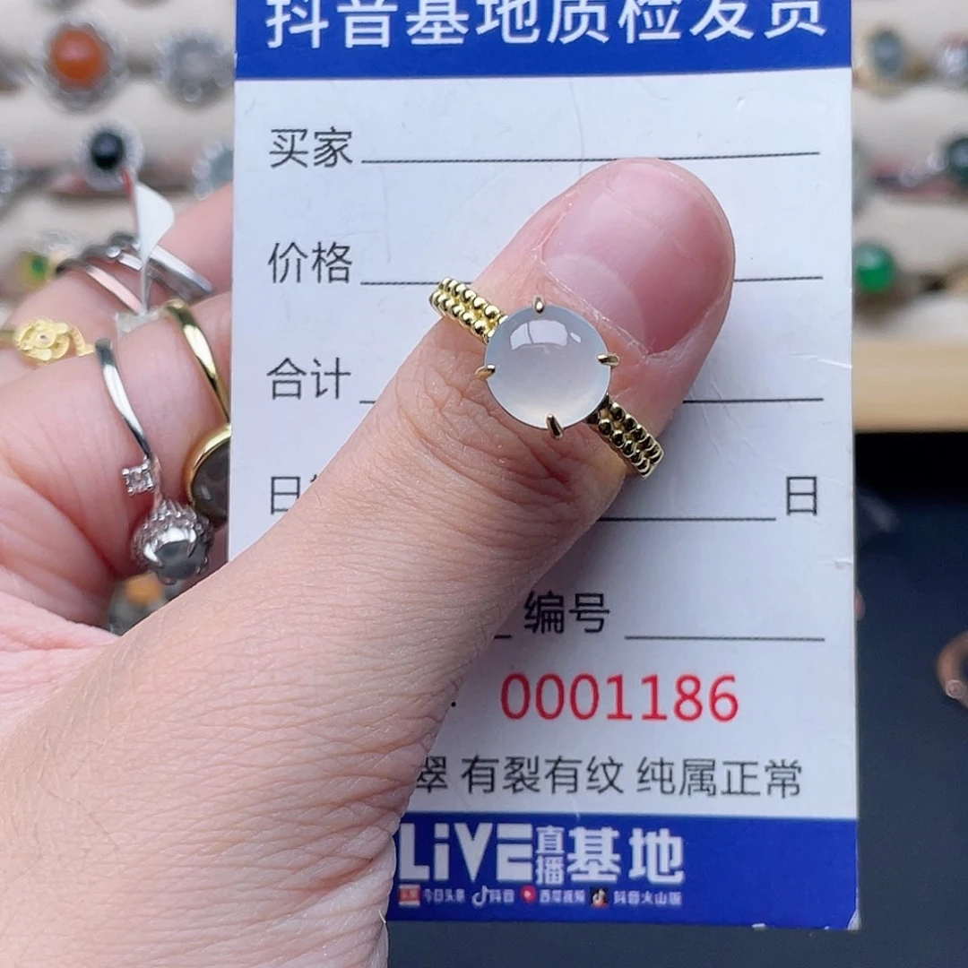 银S925镶嵌翡翠耳饰不**o