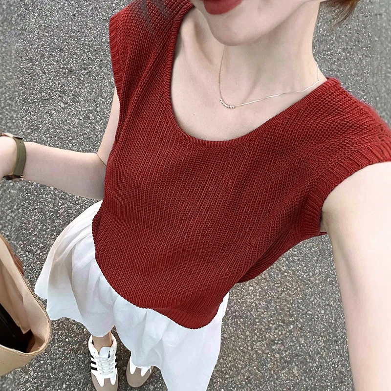 红色无袖u领坎肩针织衫女夏季薄款2025新款冰丝背心t恤老钱风上衣