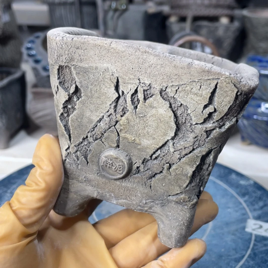 红陶一个人的时候就会想