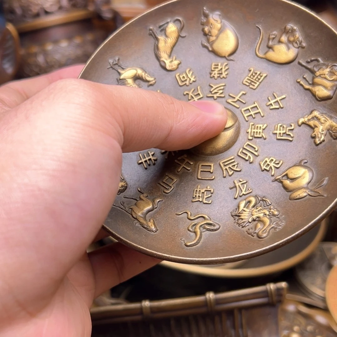 精美铜器点击下单