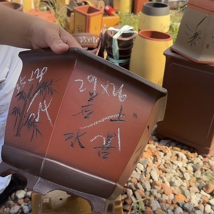 紫砂花盆紫砂花盆