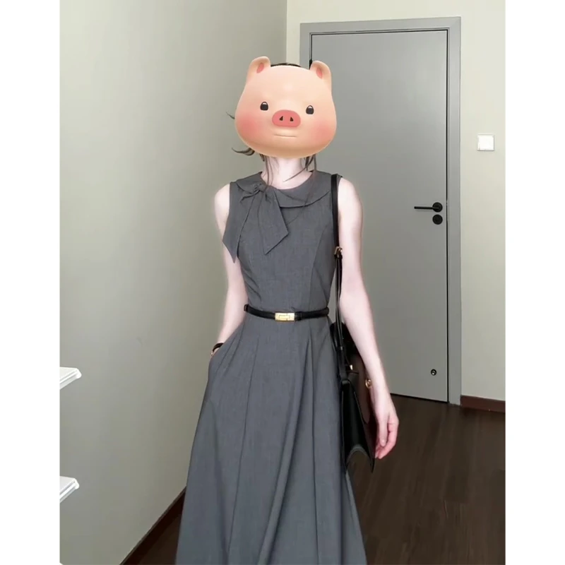 设计感圆领连衣裙2025夏季新款法式气质蝴蝶结修身无袖中长款裙子