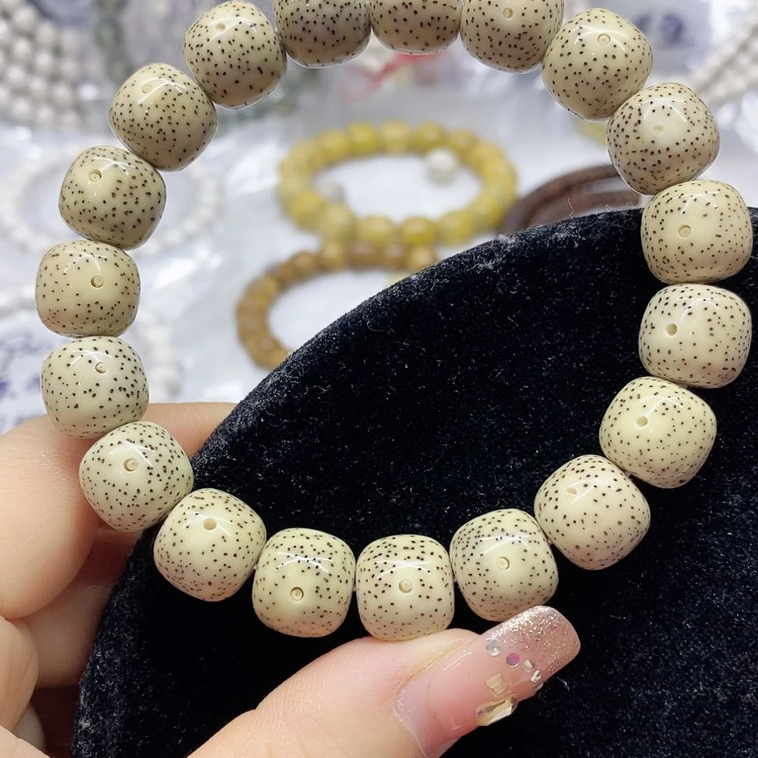 星月菩提吊坠12.11星月菩提