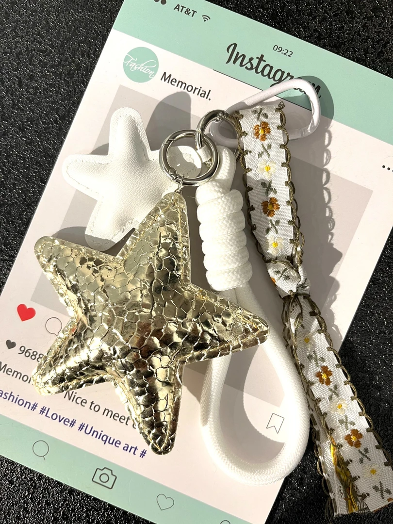 【编号80】白巧幸运星 潮玩手机壳挂件DIY饰品原创手机链