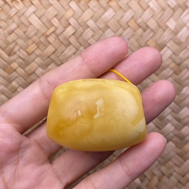 琥珀未镶嵌裸石蜜蜡M