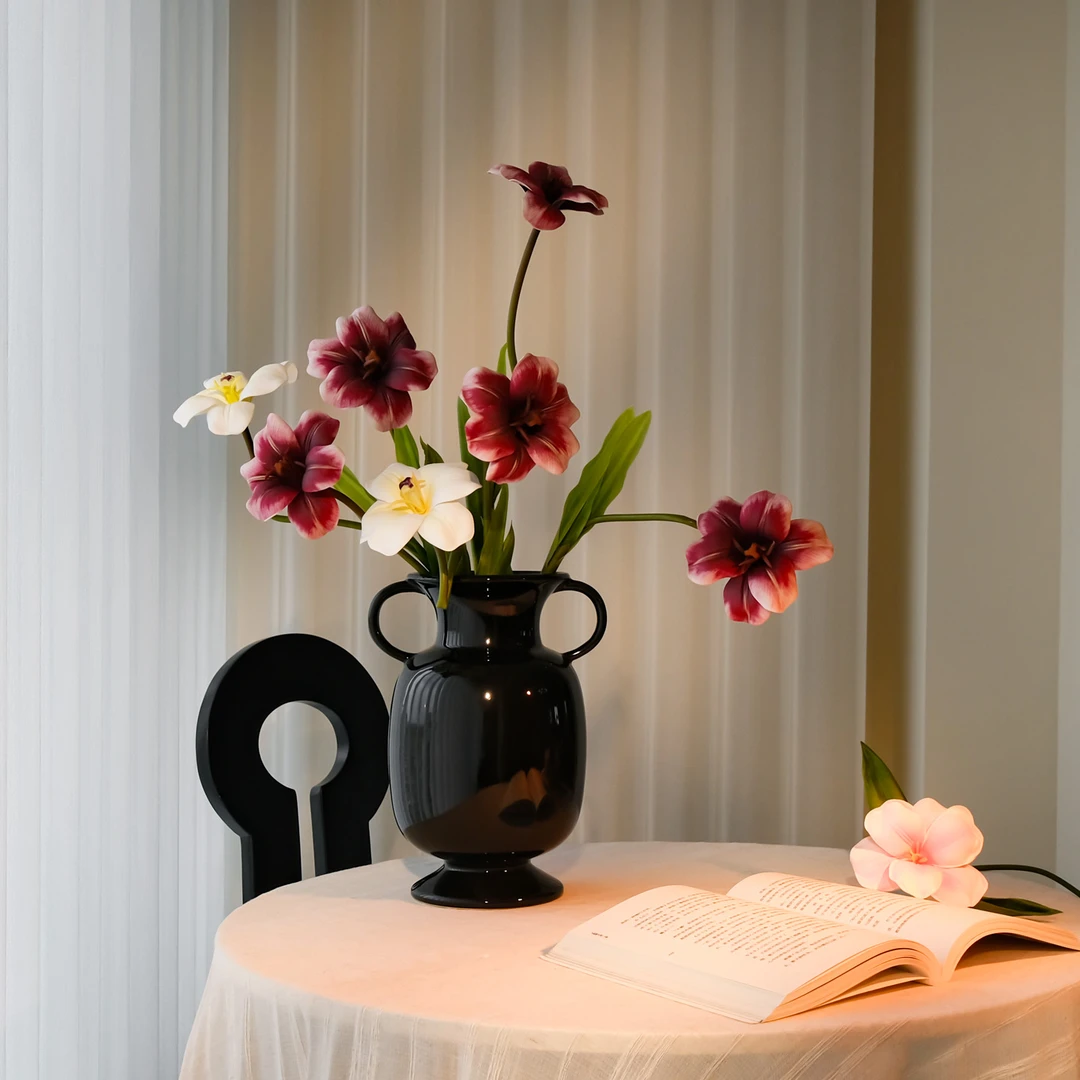 笑脸郁金香假花仿真花摆设客厅桌台高级感逼真装饰摆件陶瓷瓶