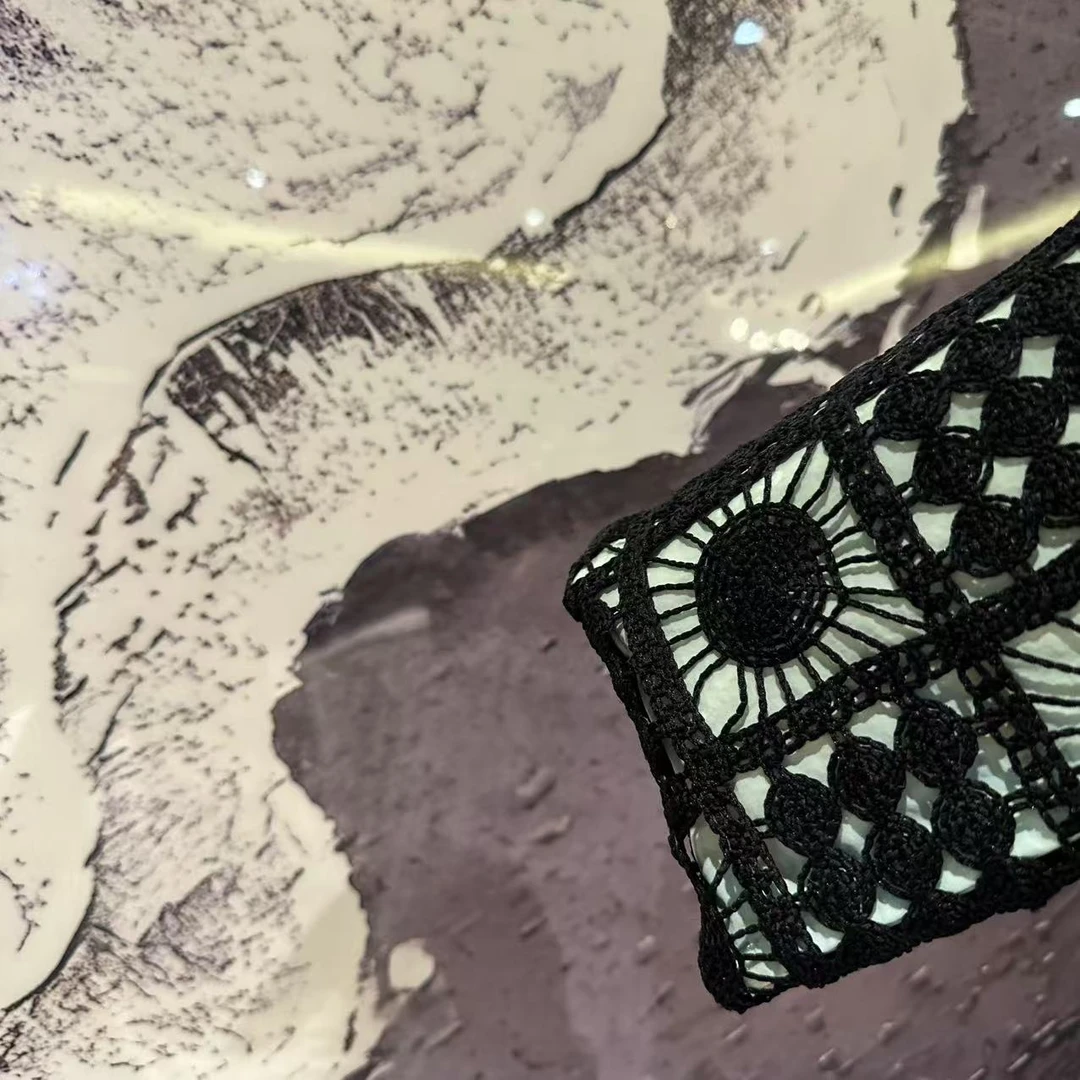 「星辉倒映」镂空托特包