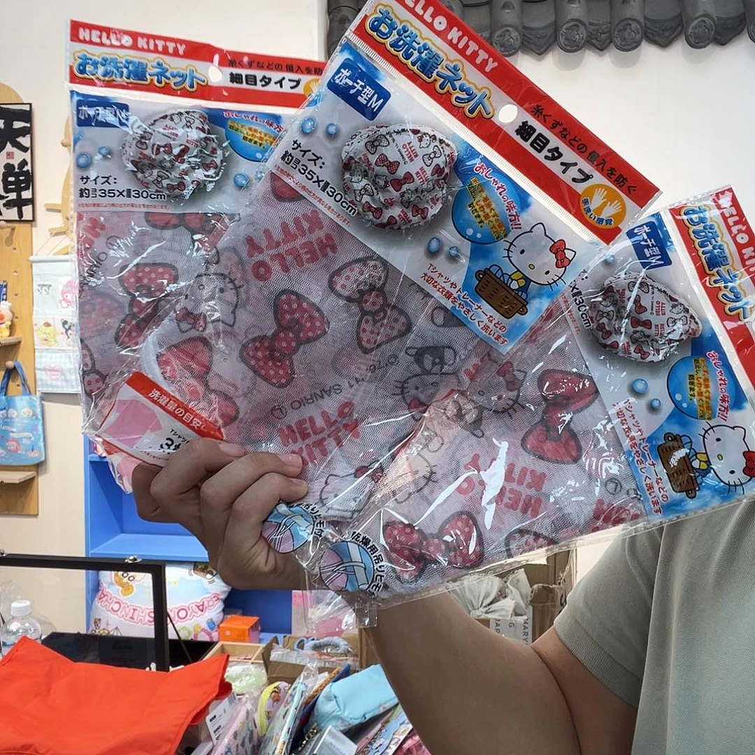 PU化妆包等各种产品的