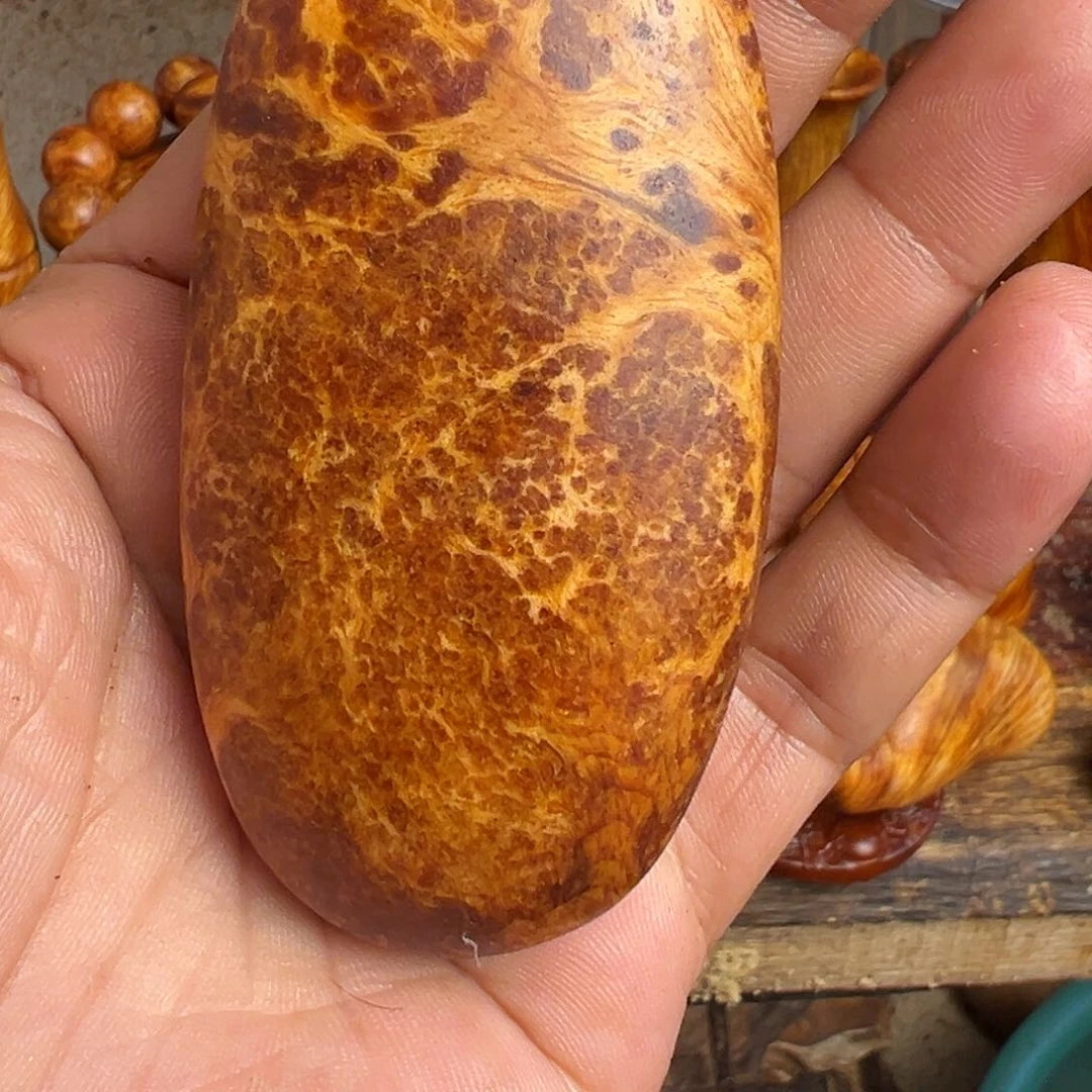 松木（琥珀木）无事牌微瑕