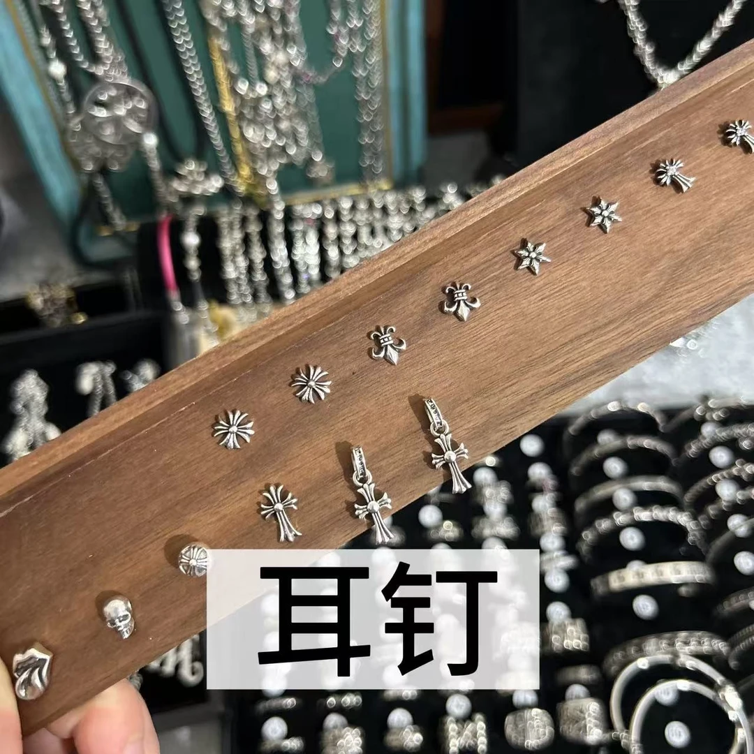 铜合金合成锆石耳饰 克克耳钉十字架复古