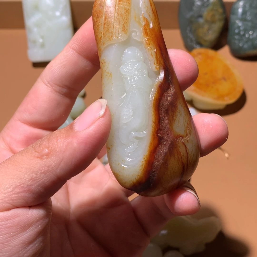 和田玉（糖玉）未镶嵌挂件