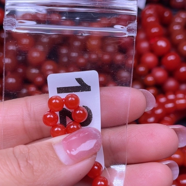 阿***飞南红玛瑙未镶嵌手链