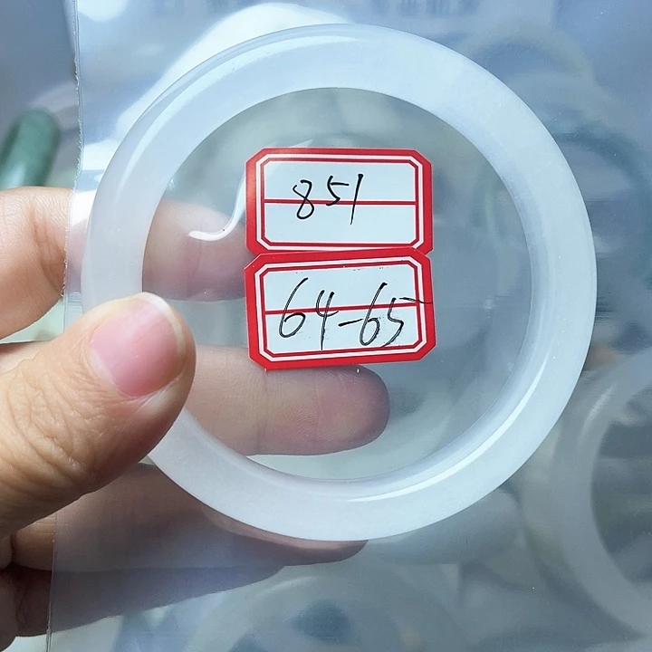 石英质玉手镯未镶嵌851