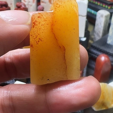 寿山石憨***香寿山掘性石