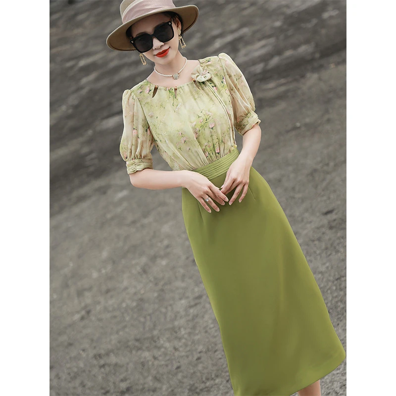 MEXCOCO/兰瑟儿新款气质印花拼接压褶修身包臀连衣裙104XL9192