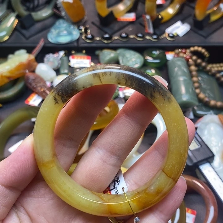 未镶嵌蛇纹石玉手镯