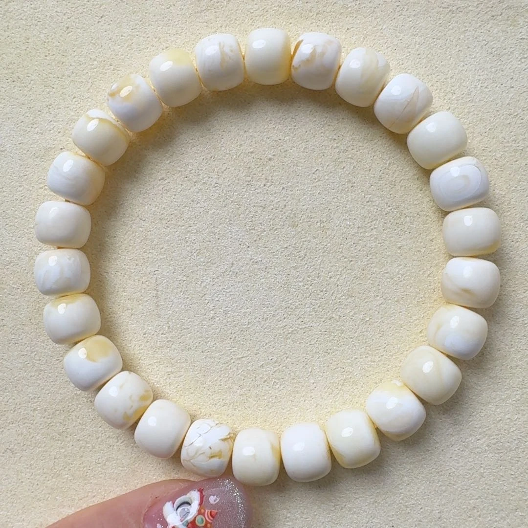 蜜蜡吊坠(赠链)未镶嵌俄料8.7mm