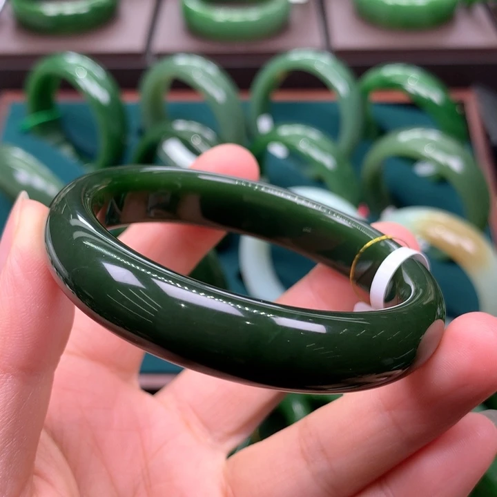 未镶嵌手镯和田玉（碧玉）54