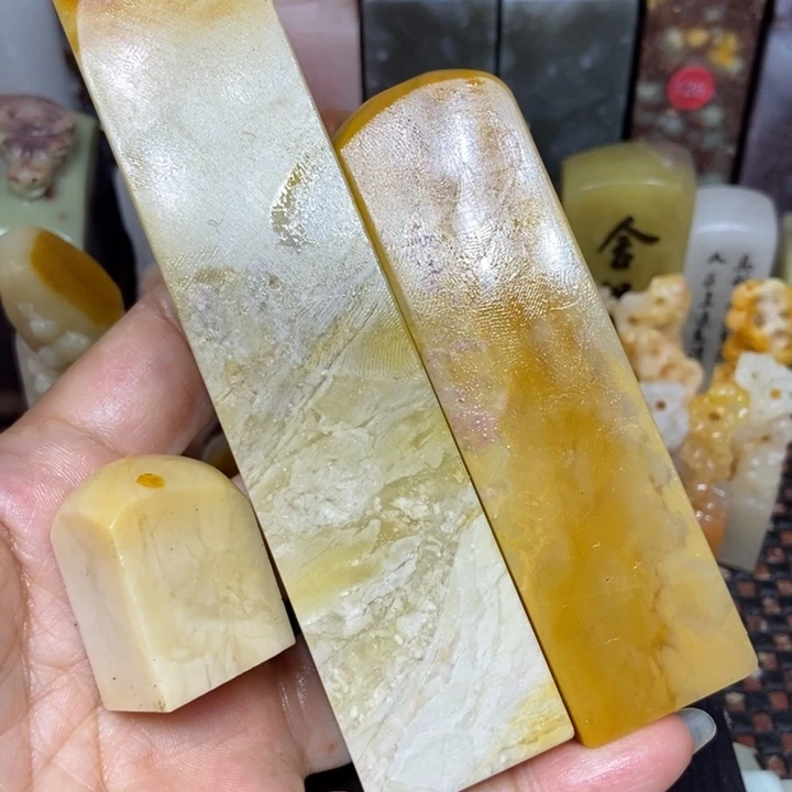 老挝石美****活老挝石印章