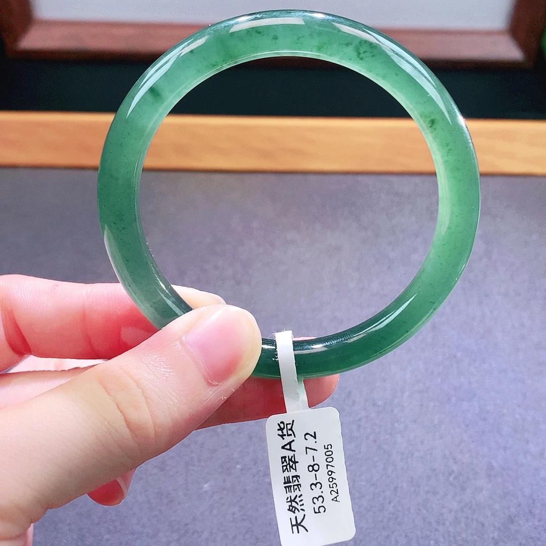 未镶嵌手镯翡翠天然翡翠