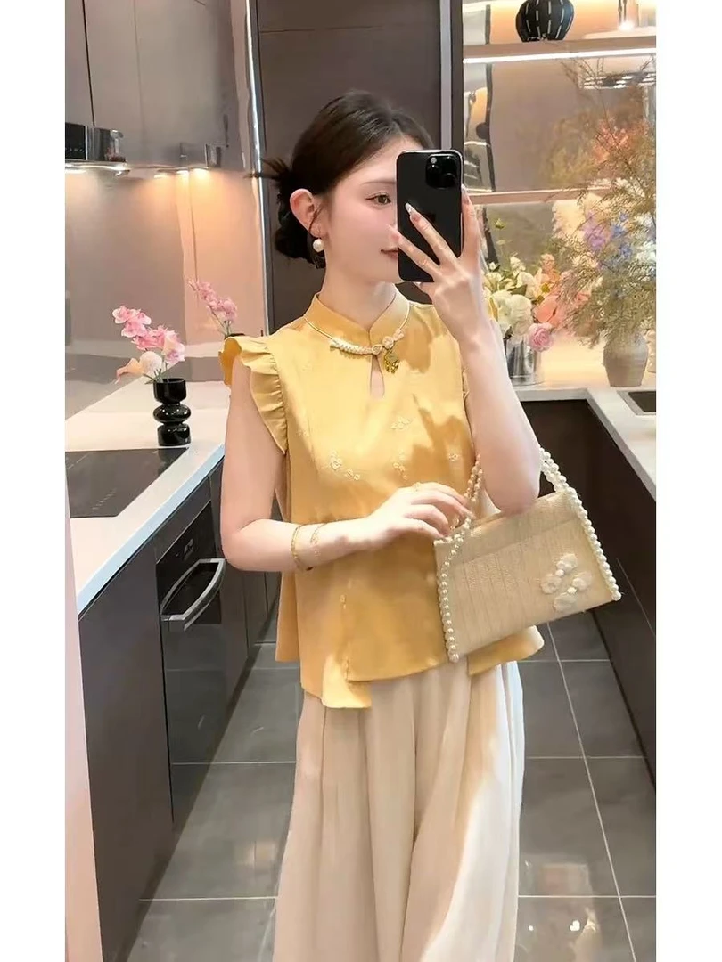 【芳草】新中式薄款透气时尚网红高级感复古盘口洋气显瘦上衣女