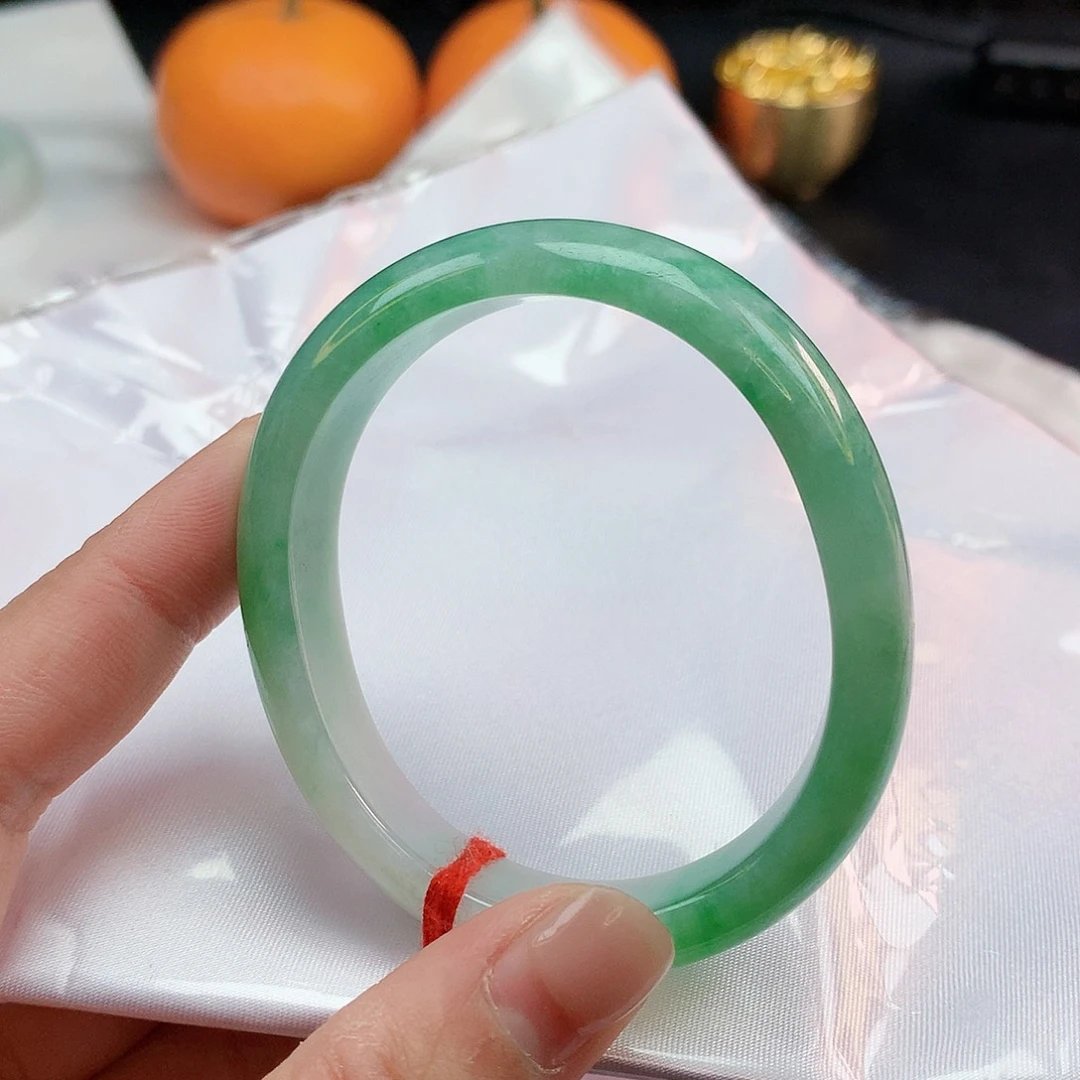 翡翠手镯未镶嵌53圈贵妃2280