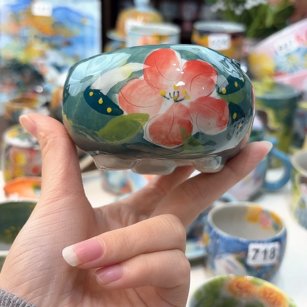 瓷片兔兔好可爱呀打