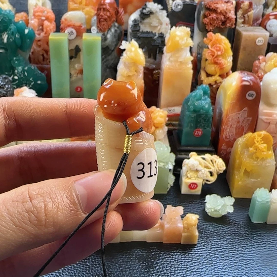 【闪购商品】寿山石印石怀***寝寿山石印章