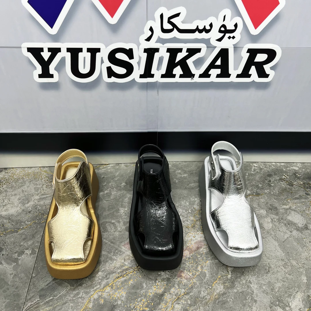 Y11Y 7002-1新款女生拖鞋推荐