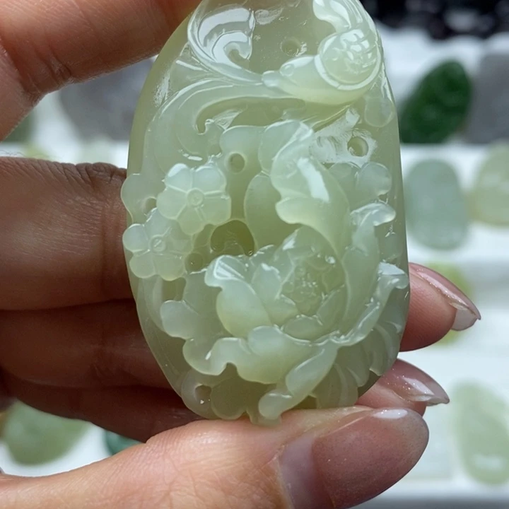 和田玉（糖玉）未镶嵌颈饰62