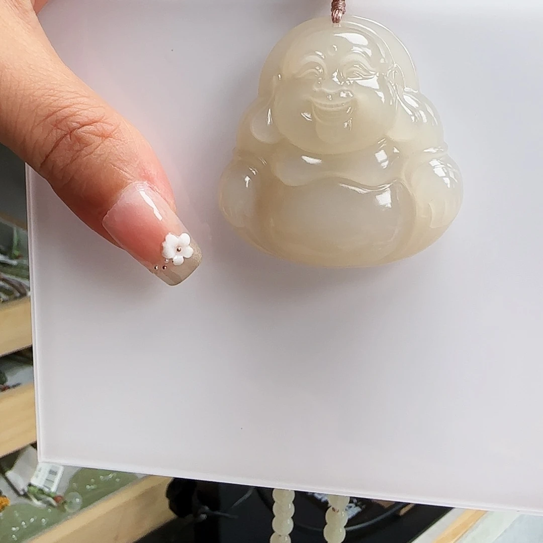 和田玉足金镶嵌颈饰45