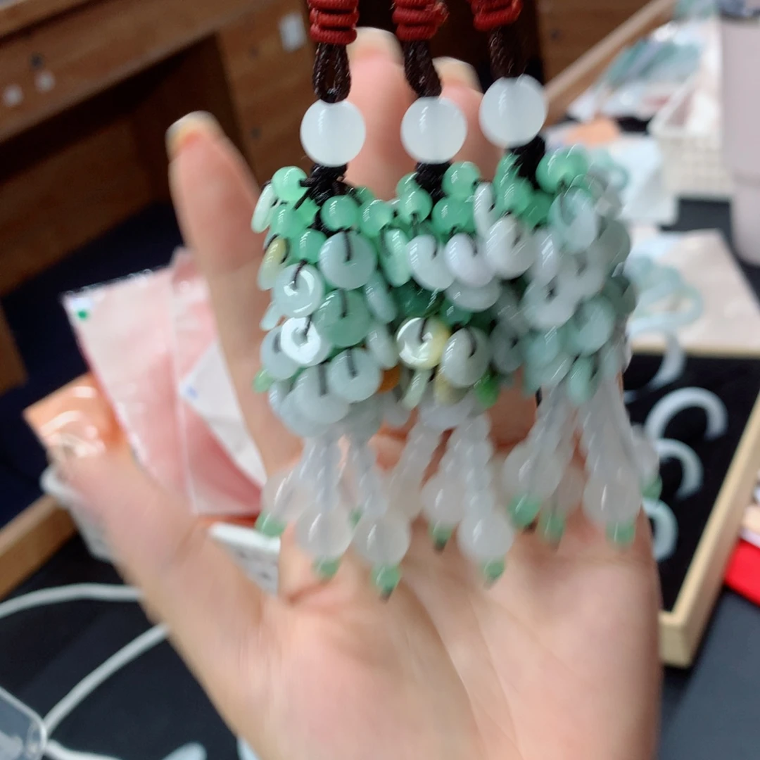 颈饰未镶嵌翡翠多样性发1