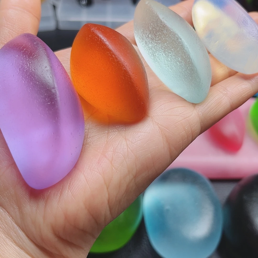 新疆北疆彩石随性