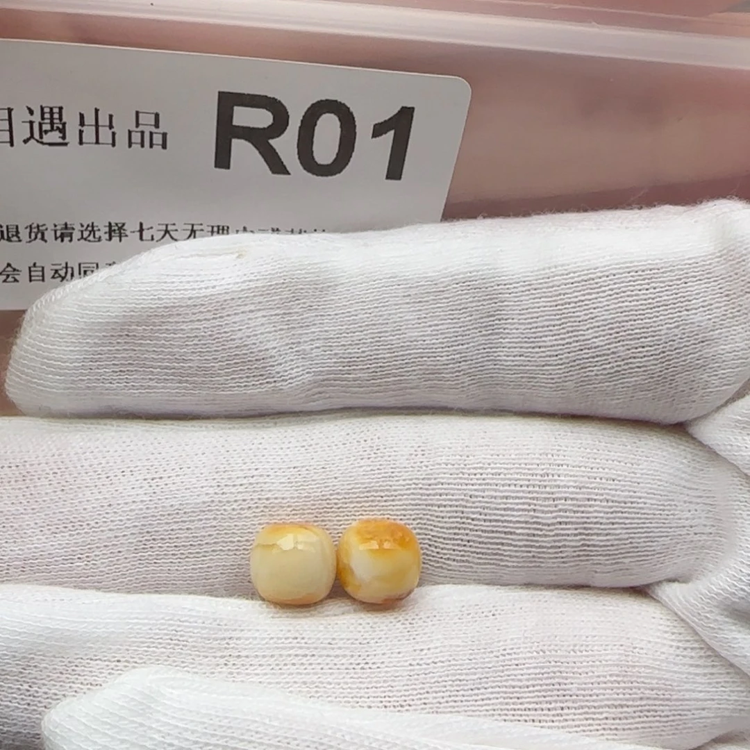 琥珀裸石未镶嵌L****丶琥珀蜜蜡