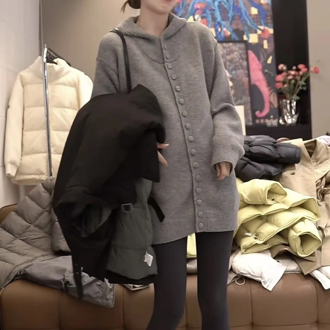 韩版时尚减龄中长款连帽毛衣女春秋新款洋气宽松遮肉单排扣针织衫