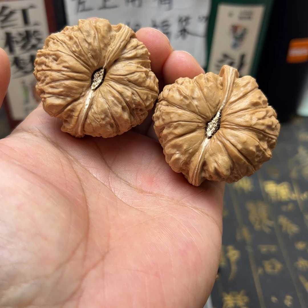 文玩核桃把件46南瓜墩狮子头51克