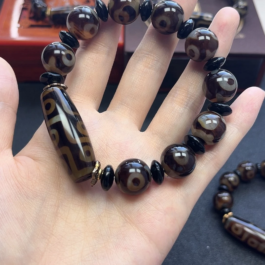 未镶嵌手链玛瑙/玉髓九眼天珠手串