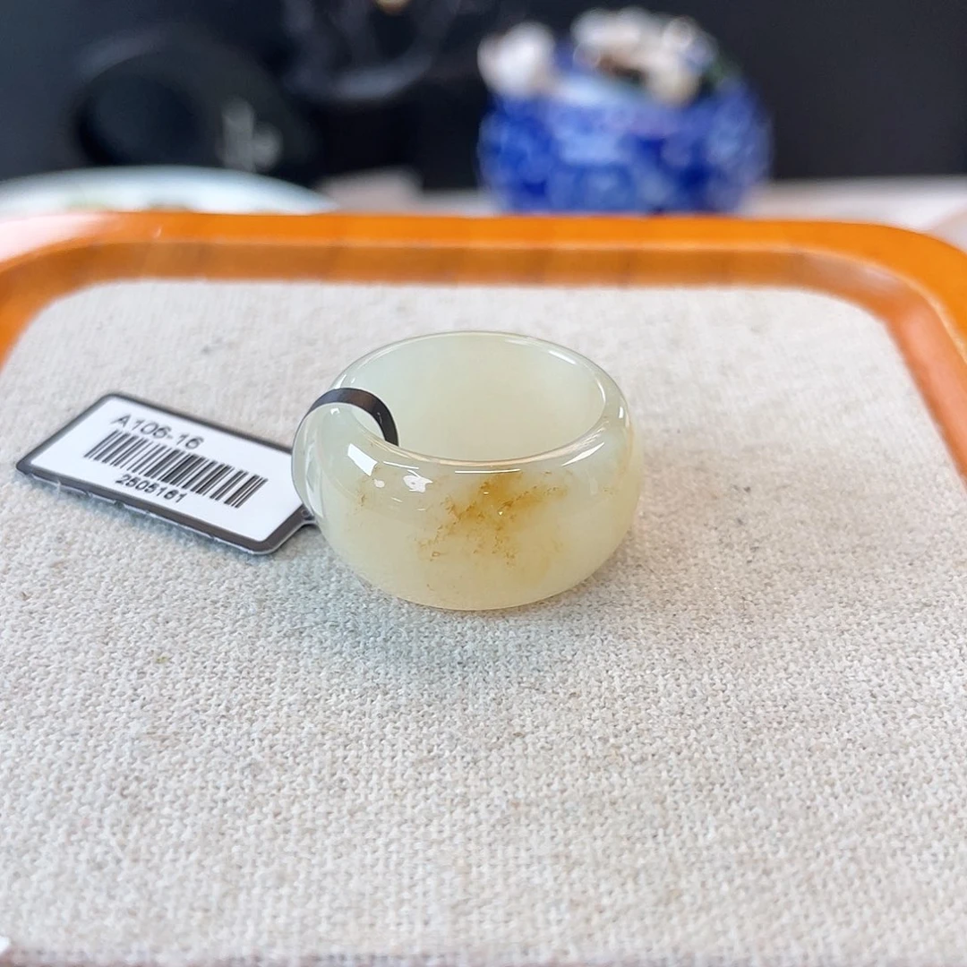 未镶嵌戒指和田玉c36 飘糖墩墩18.3