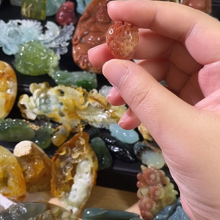 蛇纹石玉合金颈饰