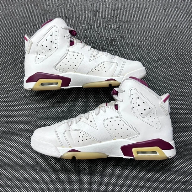 90新 MM6 40码 gs aj6 魔力红 无盒 复古休闲鞋