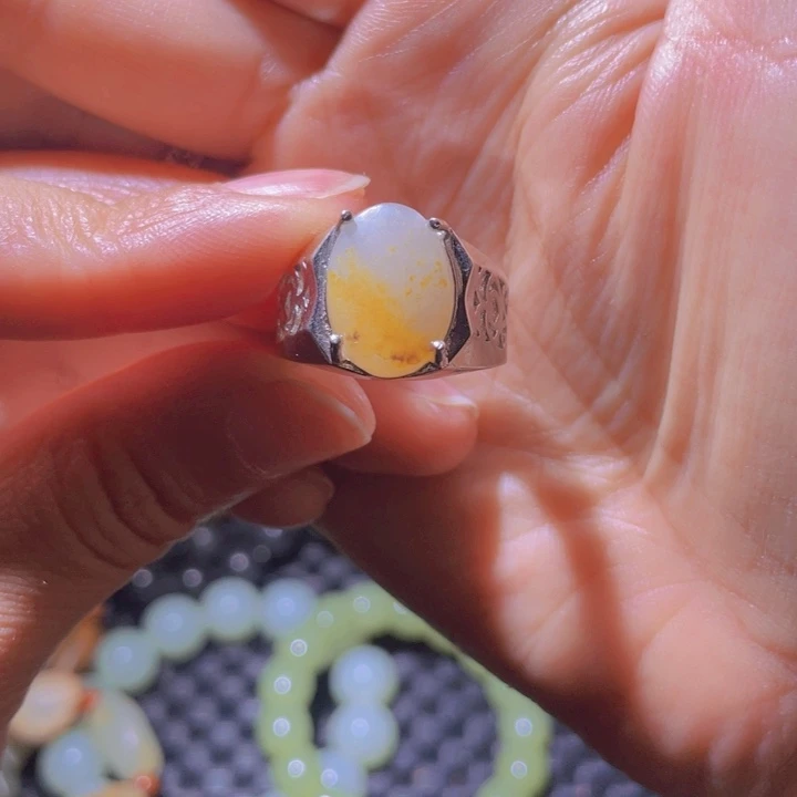 和田玉戒指未镶嵌祥*