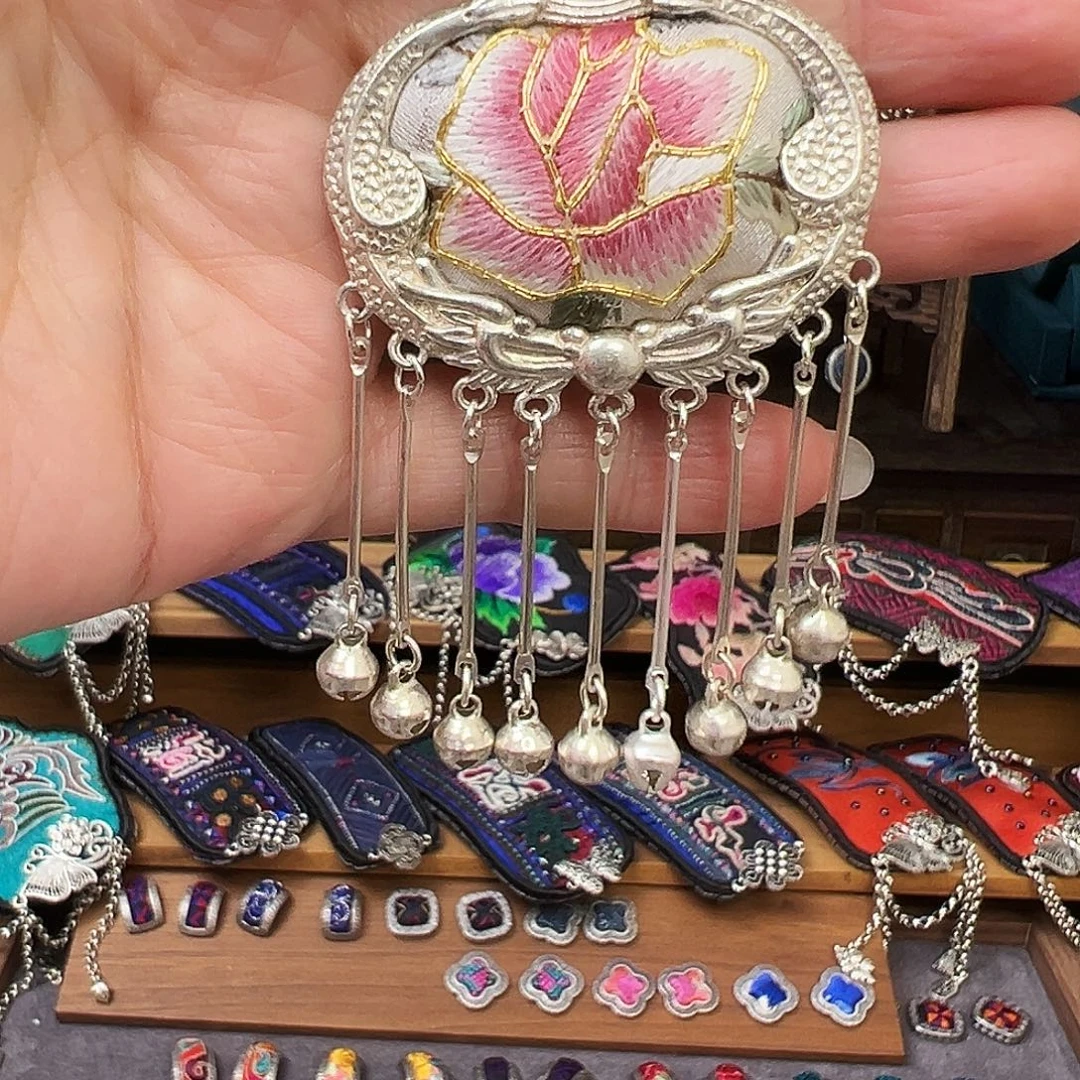 织绣手工刺绣工艺品