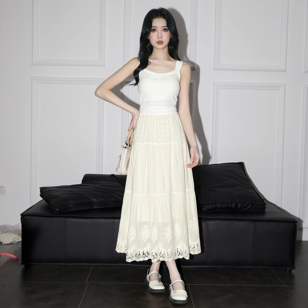 法式蕾丝钩花半身裙女夏2025夏季新款复古高腰A字蛋糕中长款裙子